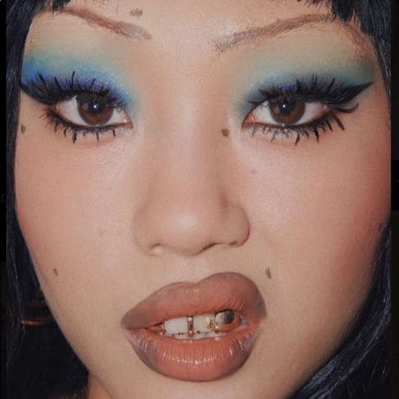 Meet your Posher - Picture 1 of 1